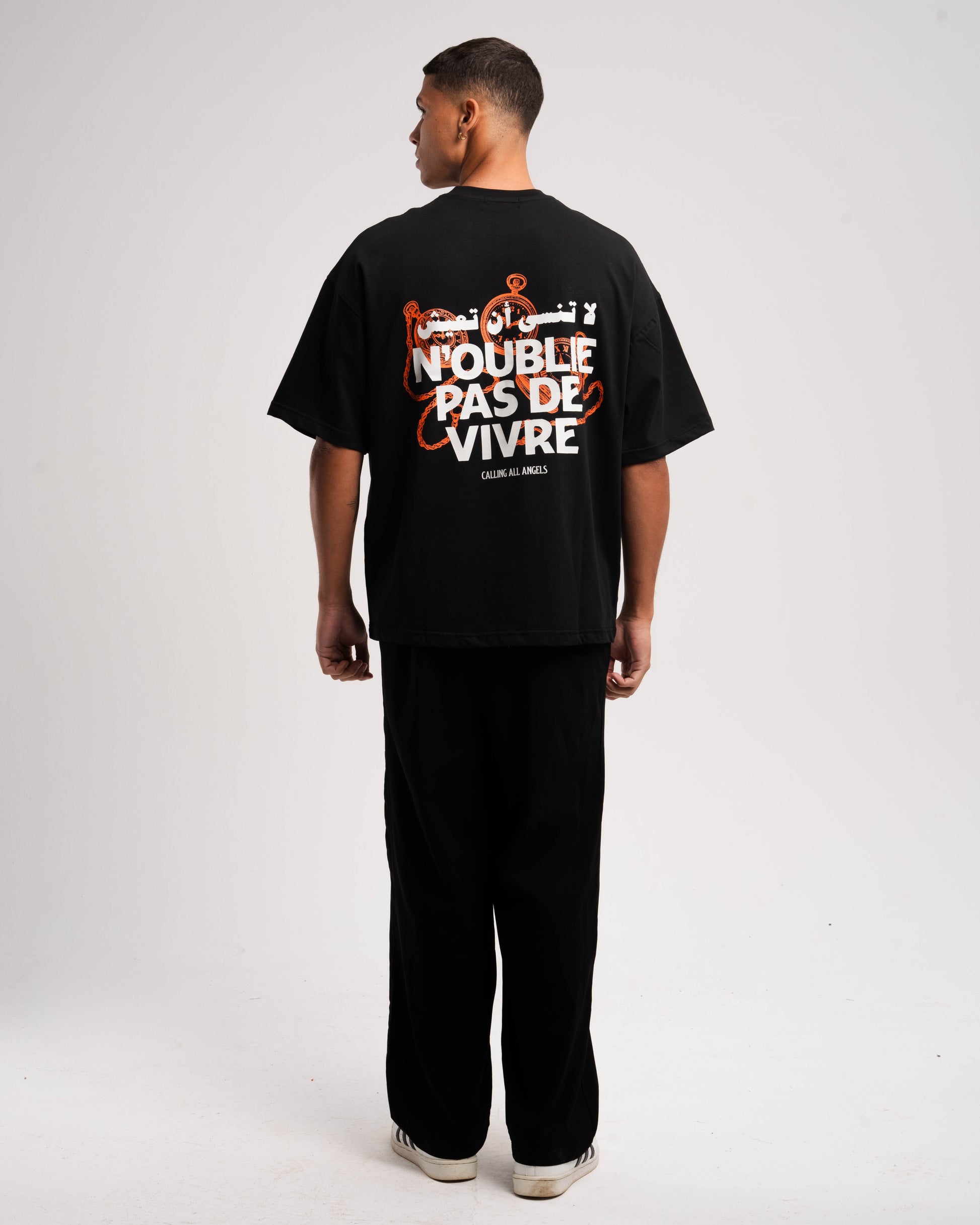 N'OUBLIE PAS DE VIVRE TEE