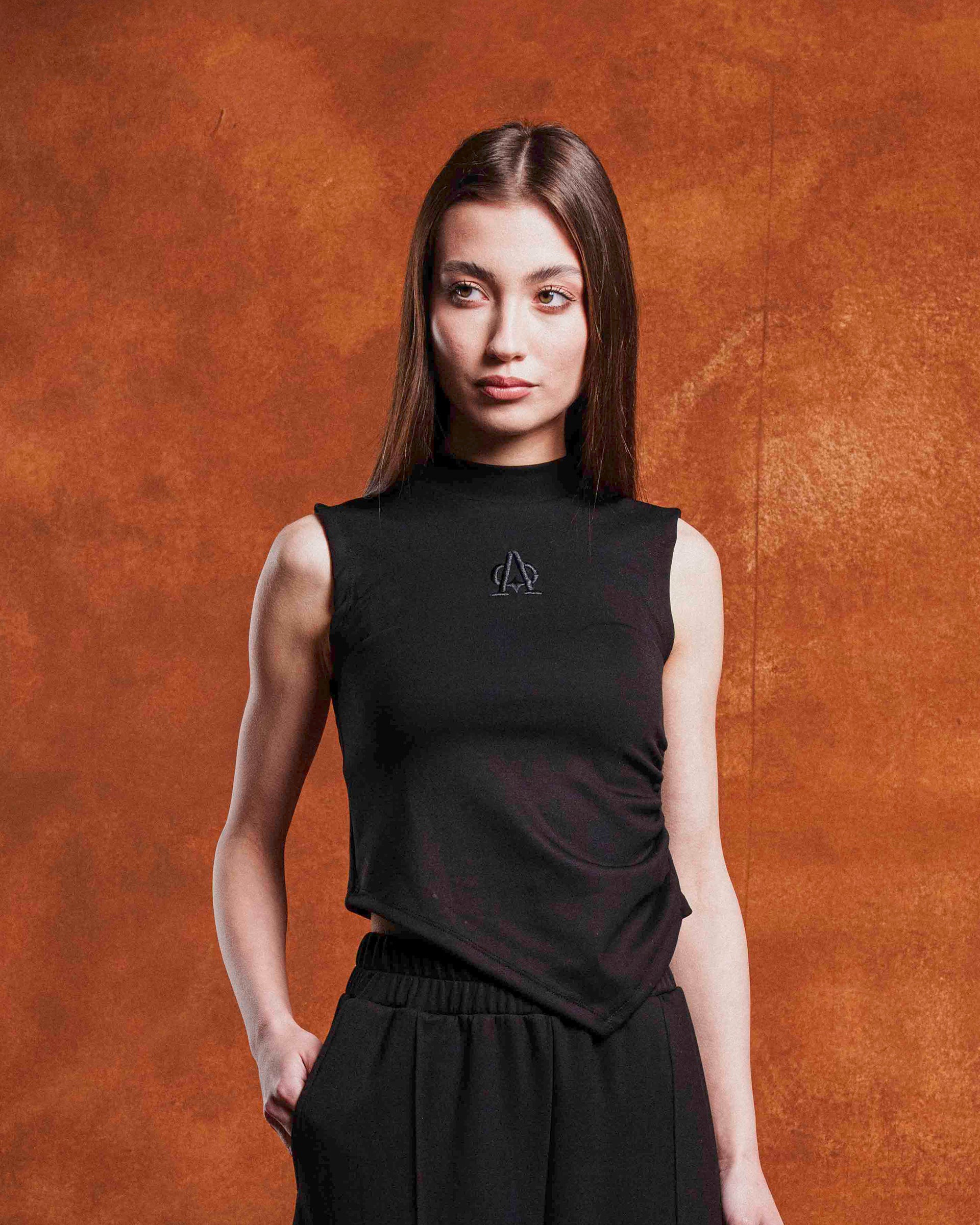 MONOGRAMMÉ MODAL TOP