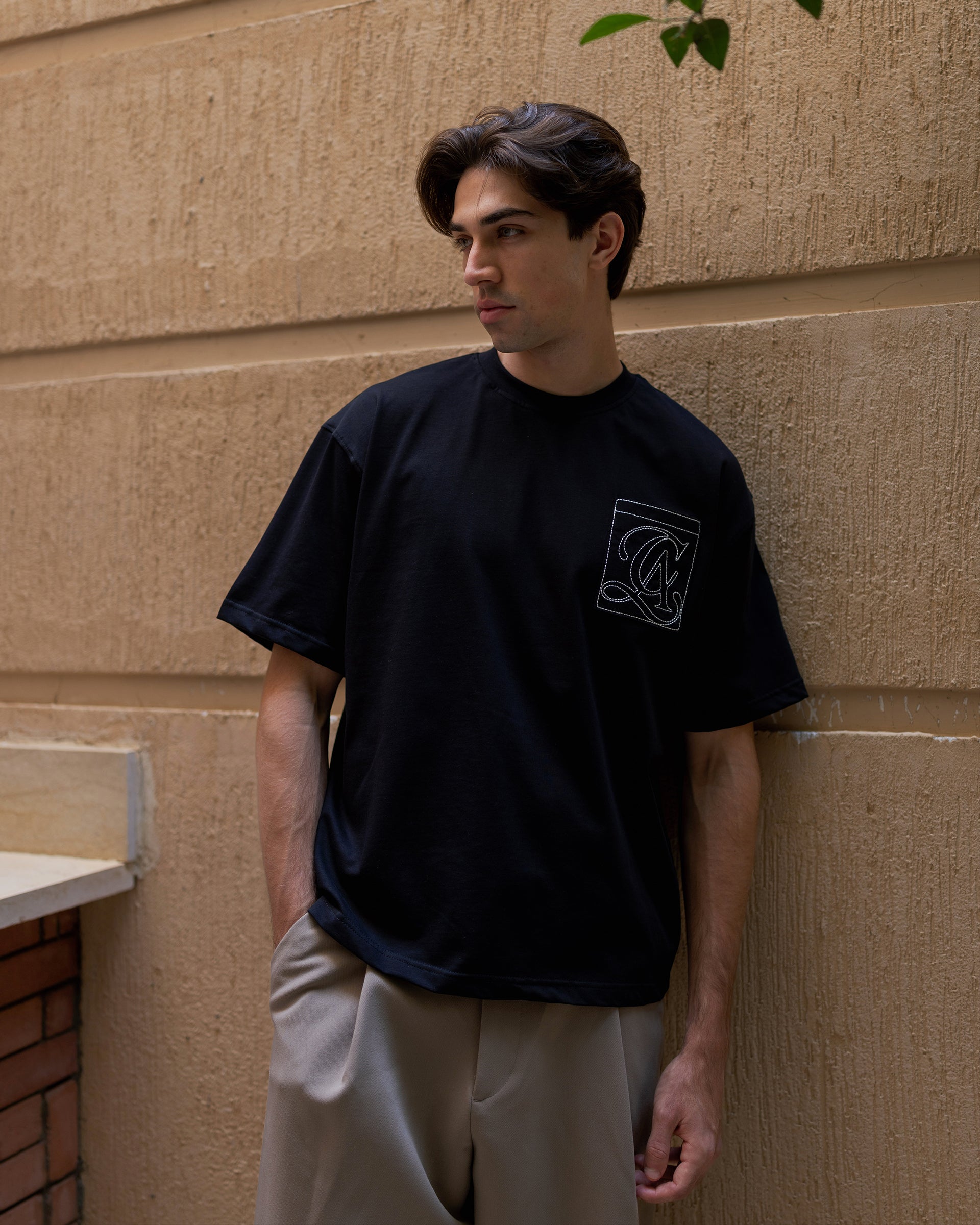 SIGNATURE POCKET TEE