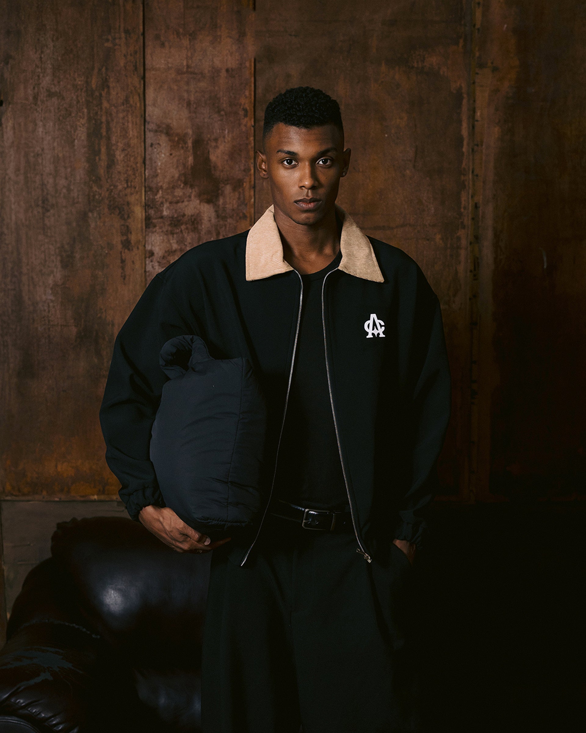 ICONIQUE BOMBER JACKET