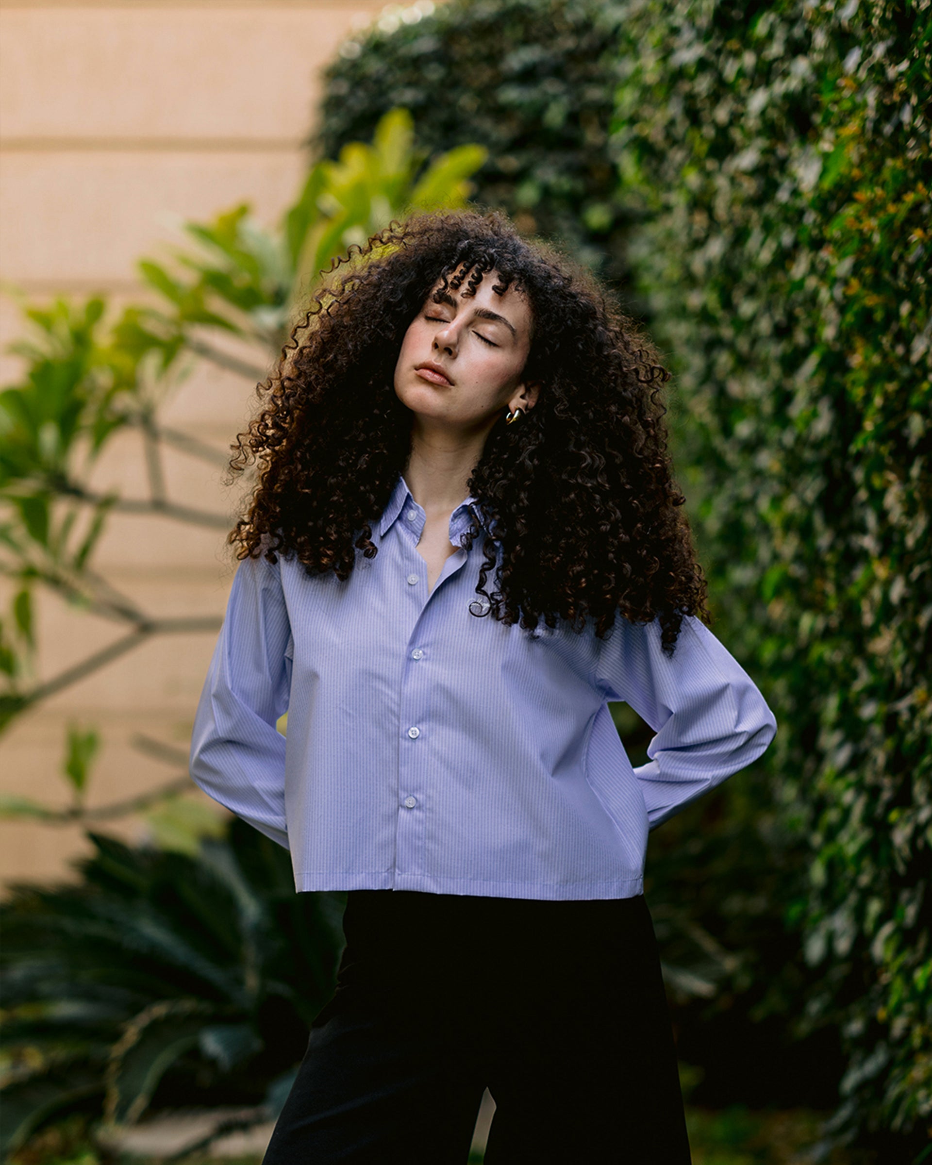 HÉRITAGE CROPPED STRIPED SHIRT