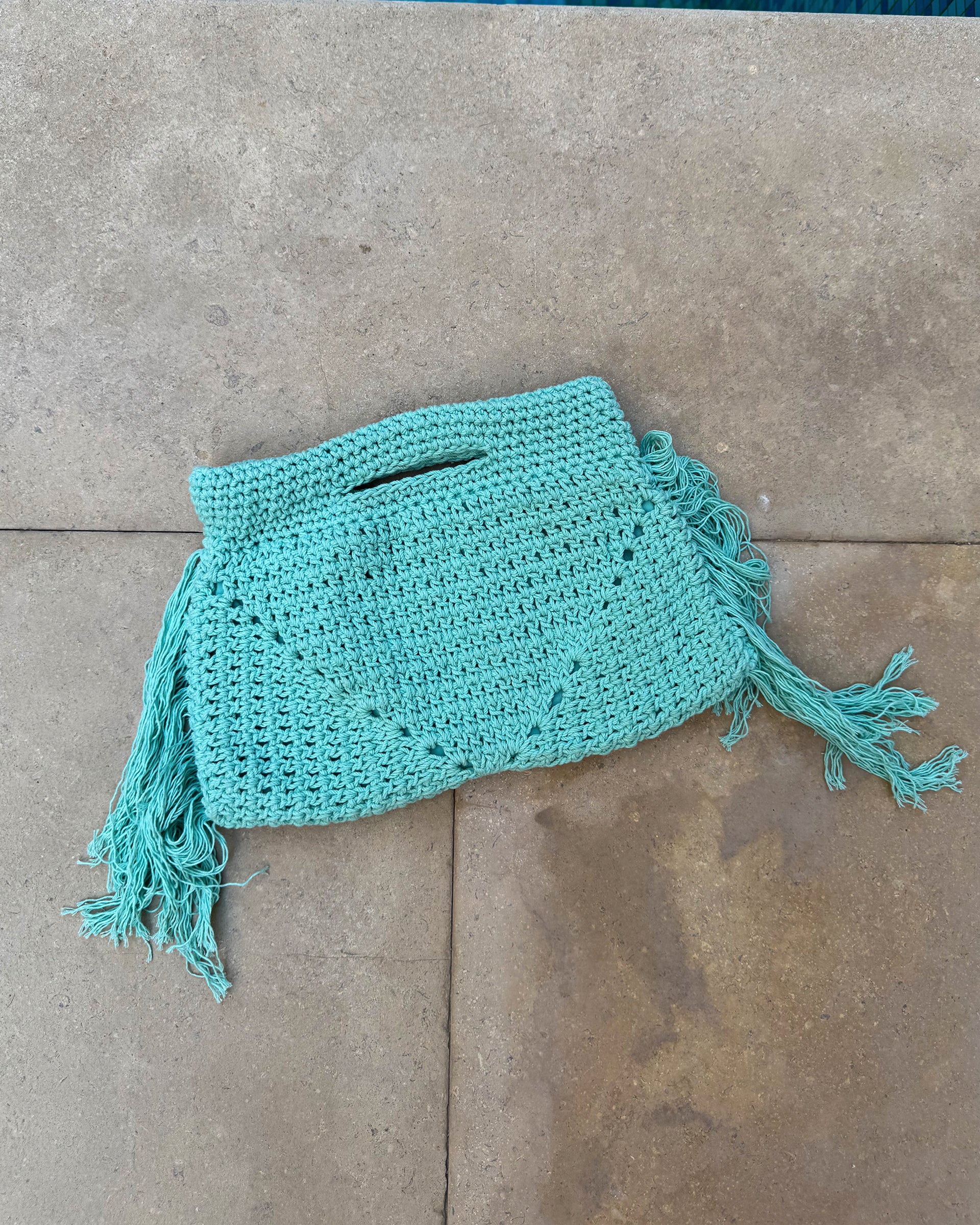 ESENIA CROCHET BAG