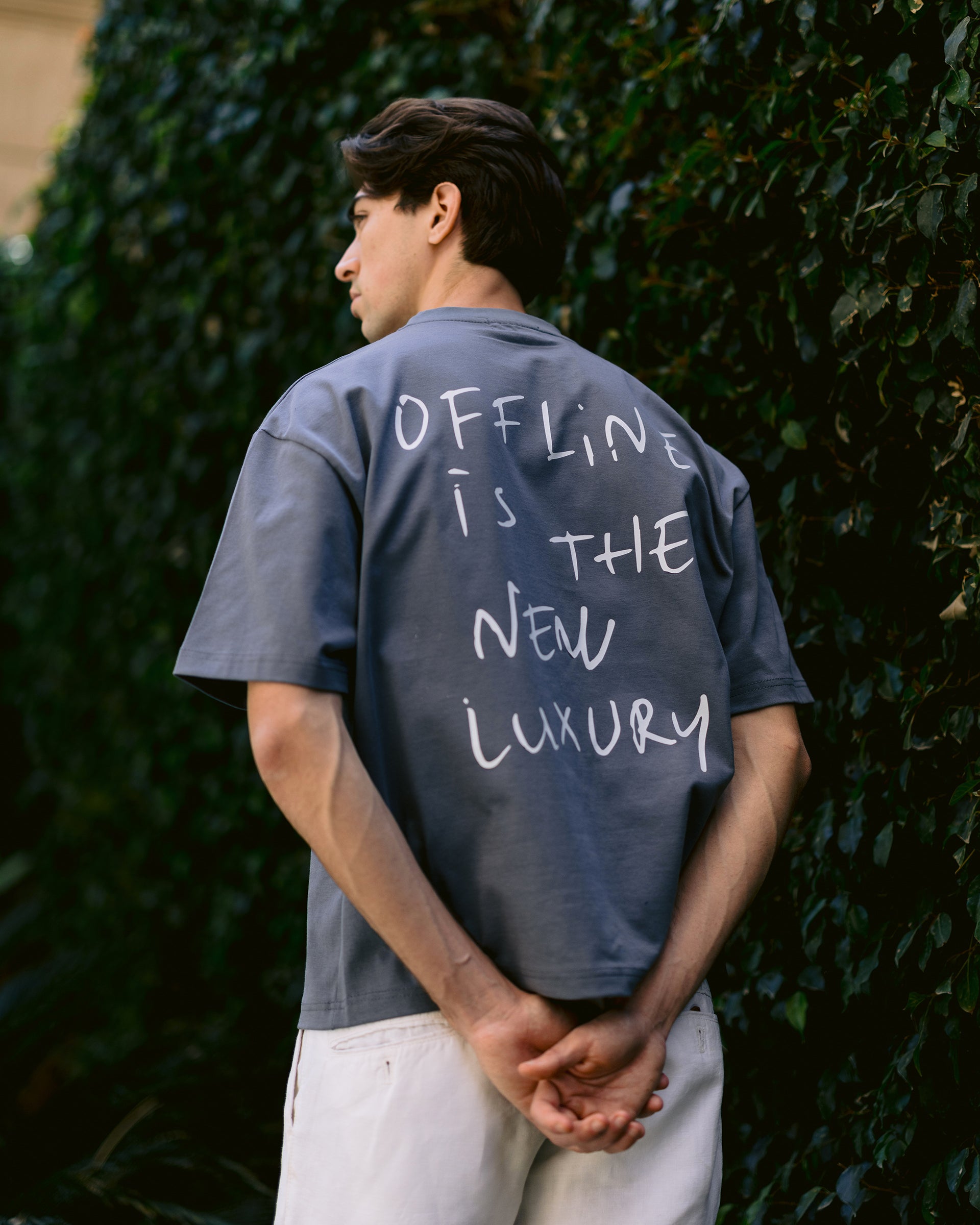 OFFLINE TEE